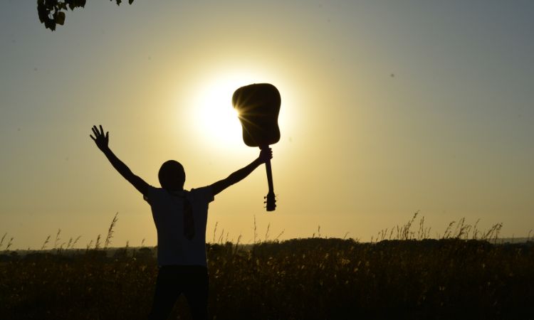 Start A Music Review Blog