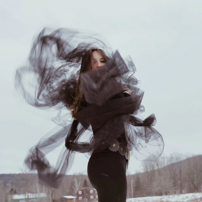 Lauren Mian Calling (Official Audio) Lauren Mian Calling (Official Audio)